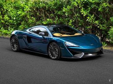 2016 McLaren 570GT