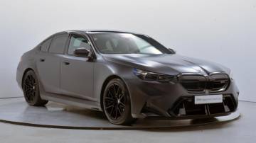 2025 BMW M5