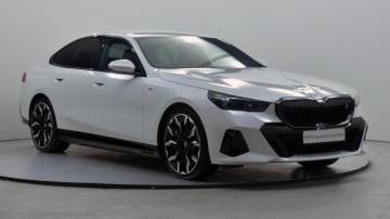 2024 BMW i5