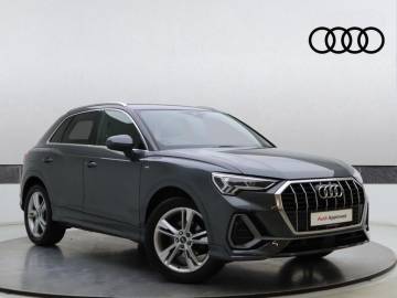 2022 Audi Q3