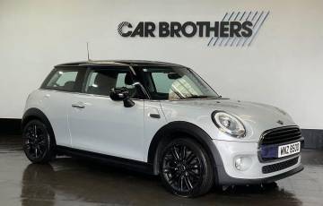 2017 MINI Hatch