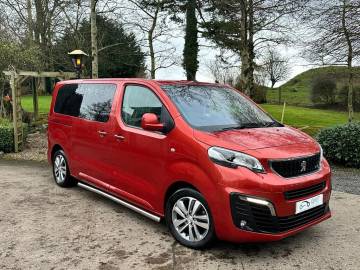 2019 Peugeot Traveller