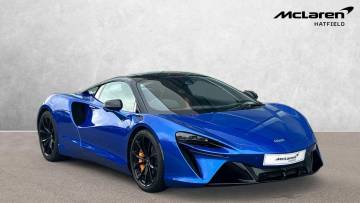 2023 McLaren Artura