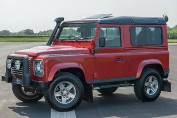 2013 Land Rover Defender 90