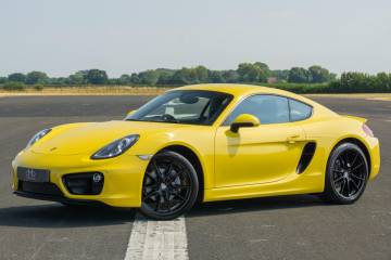 2016 Porsche Cayman