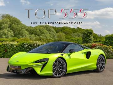 2024 McLaren Artura
