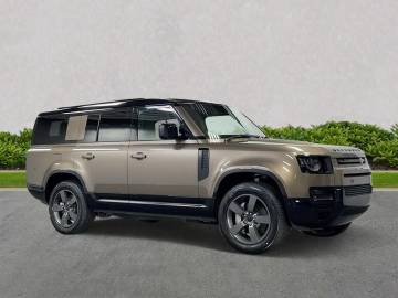 Land Rover Defender 130