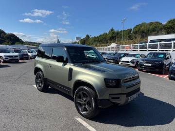 2022 Land Rover Defender 90