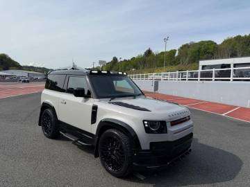 2026 Land Rover Defender 90