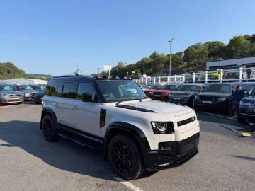 2026 Land Rover Defender 110