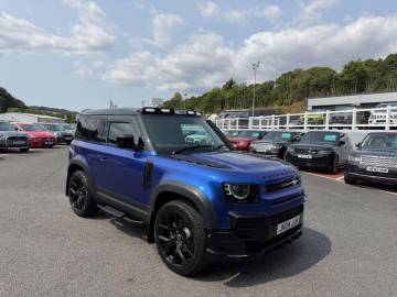 2024 Land Rover Defender 90