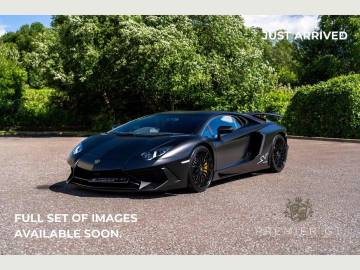 2016 Lamborghini Aventador