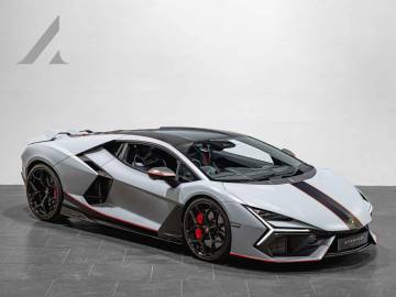 2025 Lamborghini Revuelto
