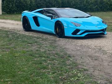 2018 Lamborghini Aventador