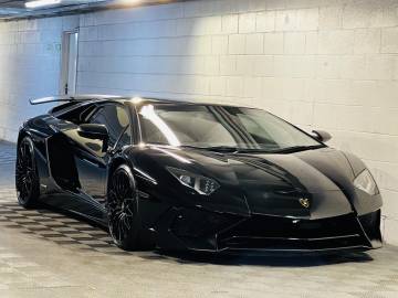 2015 Lamborghini Aventador