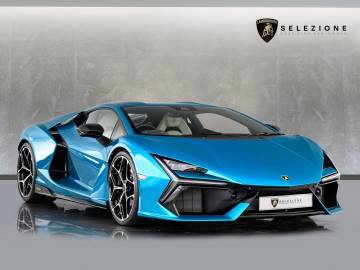 2024 Lamborghini Revuelto