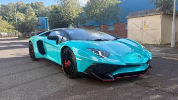 2017 Lamborghini Aventador