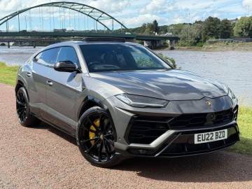2022 Lamborghini Urus