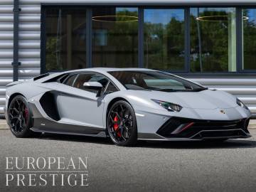 2022 Lamborghini Aventador