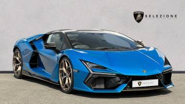 2025 Lamborghini Revuelto