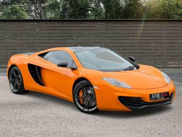 2013 McLaren 12C