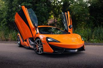 2016 McLaren 570S
