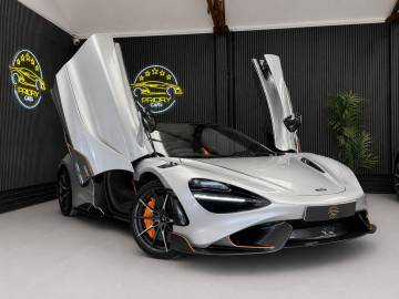 2022 McLaren 765LT