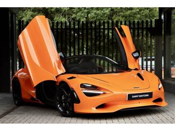 2023 McLaren 750S
