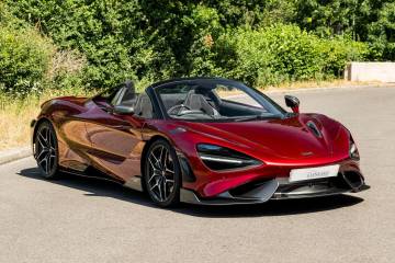 2022 McLaren 765LT