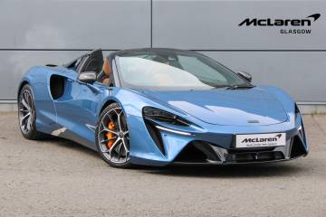 2025 McLaren Artura