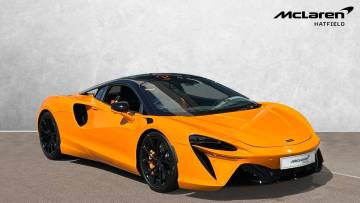 2023 McLaren Artura