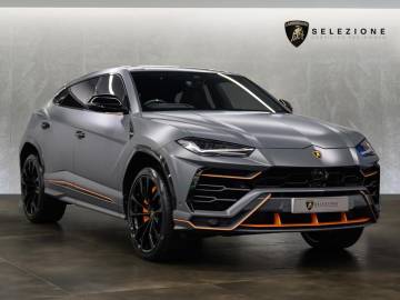 2022 Lamborghini Urus