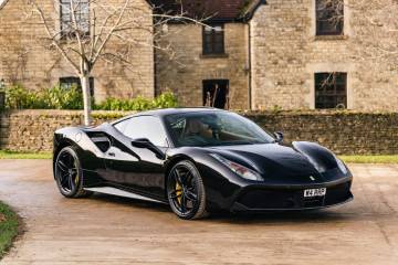 2015 Ferrari 488