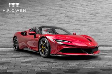 2023 Ferrari SF90 Spider