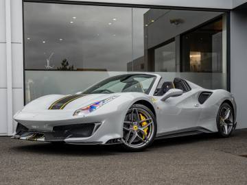 2020 Ferrari 488 Pista