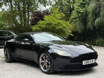 2019 Aston Martin DB11