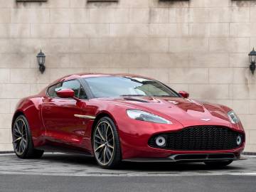 2017 Aston Martin Vanquish
