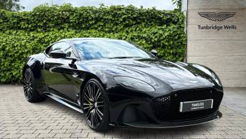 2021 Aston Martin DBS