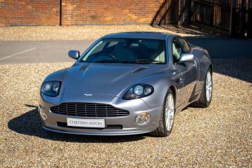 2005 Aston Martin Vanquish
