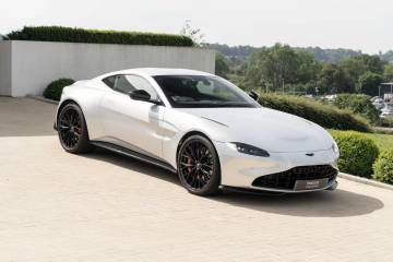 2022 Aston Martin Vantage