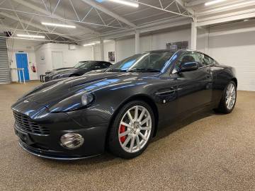 2005 Aston Martin Vanquish