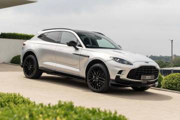 2023 Aston Martin DBX