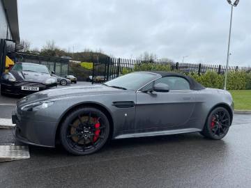 2011 Aston Martin Vantage