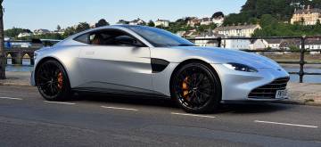 2021 Aston Martin Vantage
