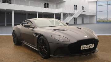 2021 Aston Martin DBS