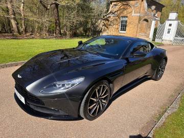 2017 Aston Martin DB11