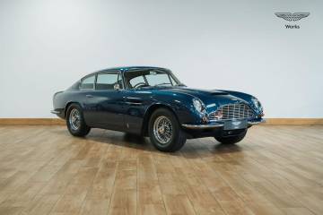 Aston Martin DB6
