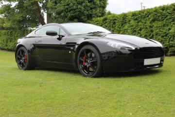 2006 Aston Martin Vantage