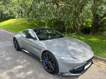 2020 Aston Martin Vantage