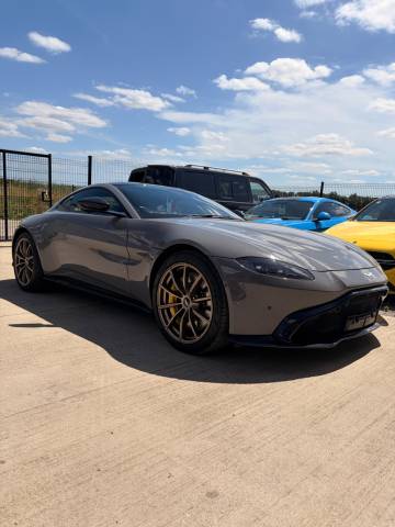 2019 Aston Martin Vantage